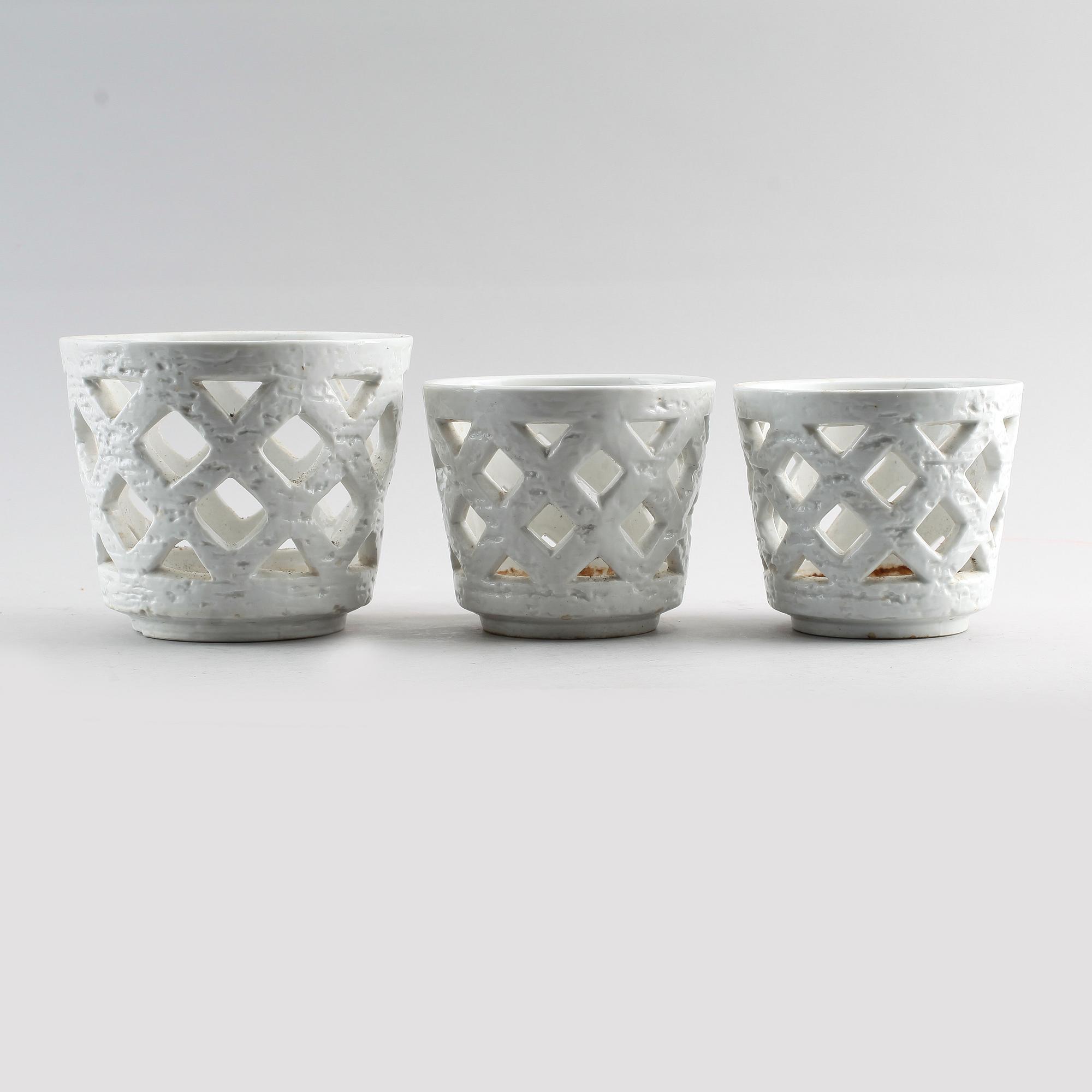 YTTERFODER, 5 st, stengods, chamotte, Gunnar Nylund, Rörstrand.