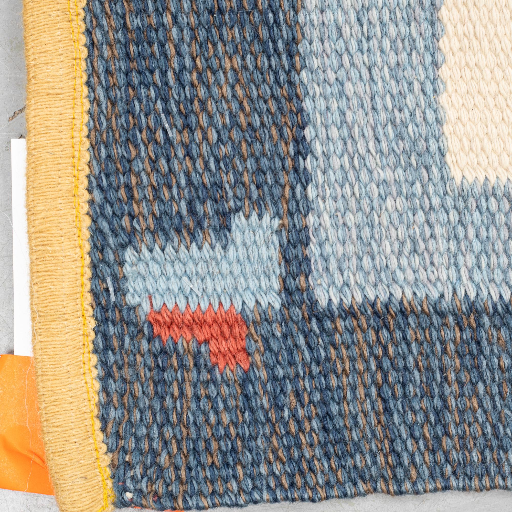 Carpet, Erik Lundberg, possibly, flat weave, Vävaregården i Eringsboda, ca 250 x  165 cm.