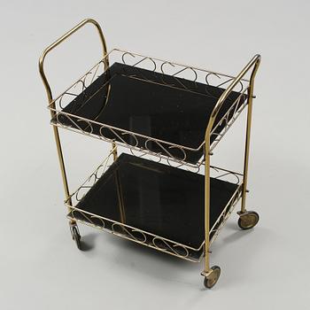 SERVERINGSVAGN, 1900-talets andra hälft.