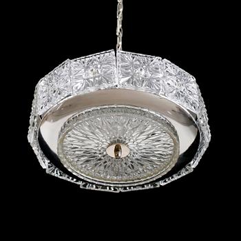 TAKLAMPA, metall och glas, sannolikt Carl Fagerlund, 1900-talets andra hälft. Höjd ca 15 cm.