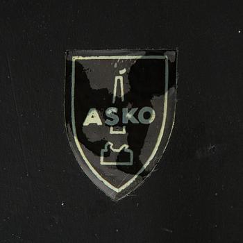 Ilmari Tapiovaara, Stol, "Crinolette", Asko 1900-talets mitt.