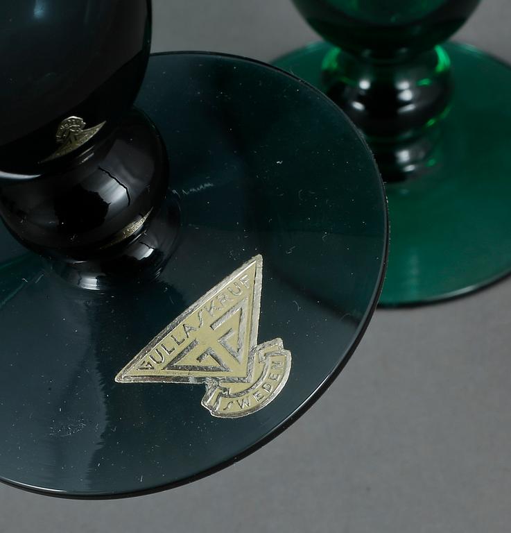 GLASSERVIS, 18 delar, Gullaskruf, 1900-talet första hälft.