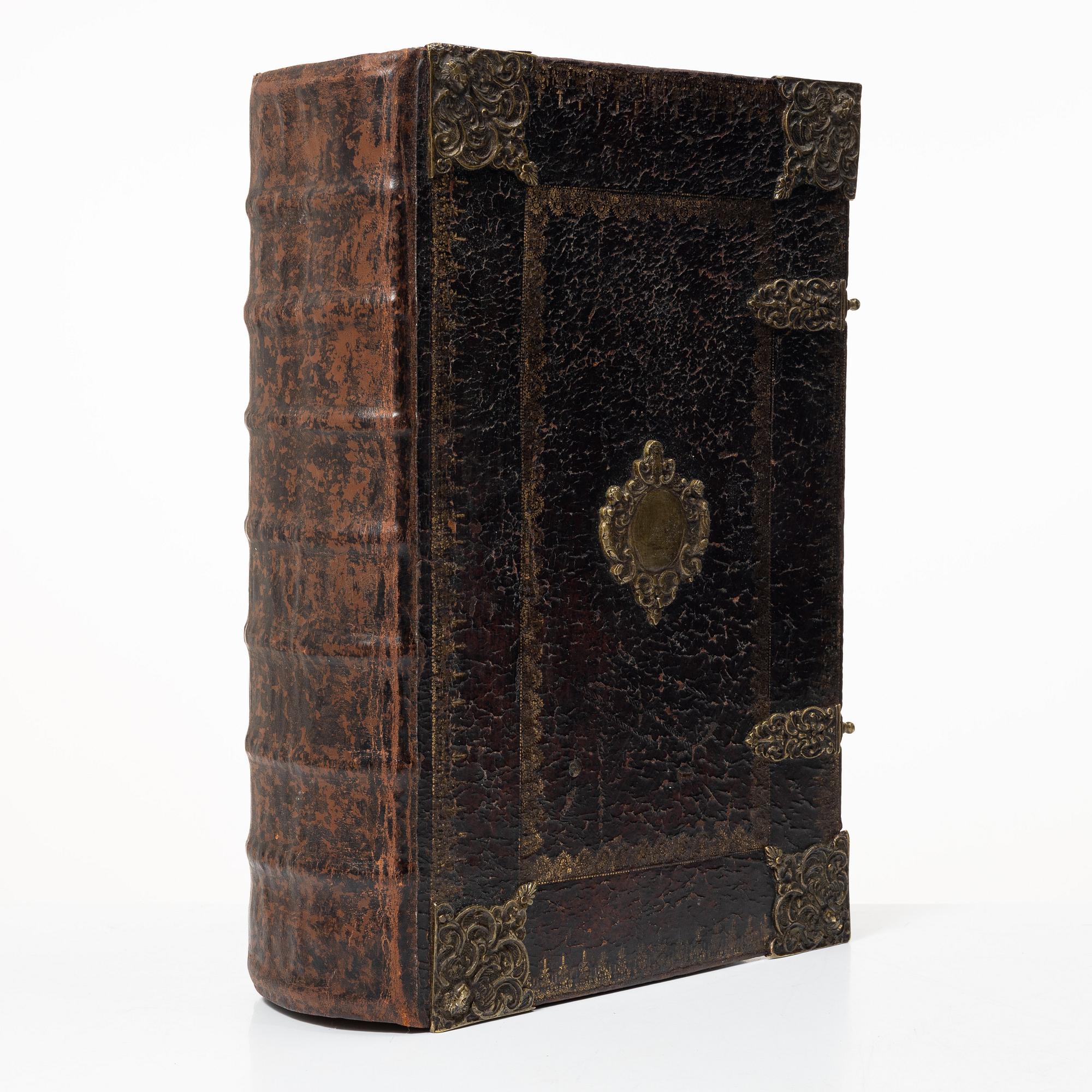 Biblia, Nürnberg 1662, med vackert bemålade gravyrer.