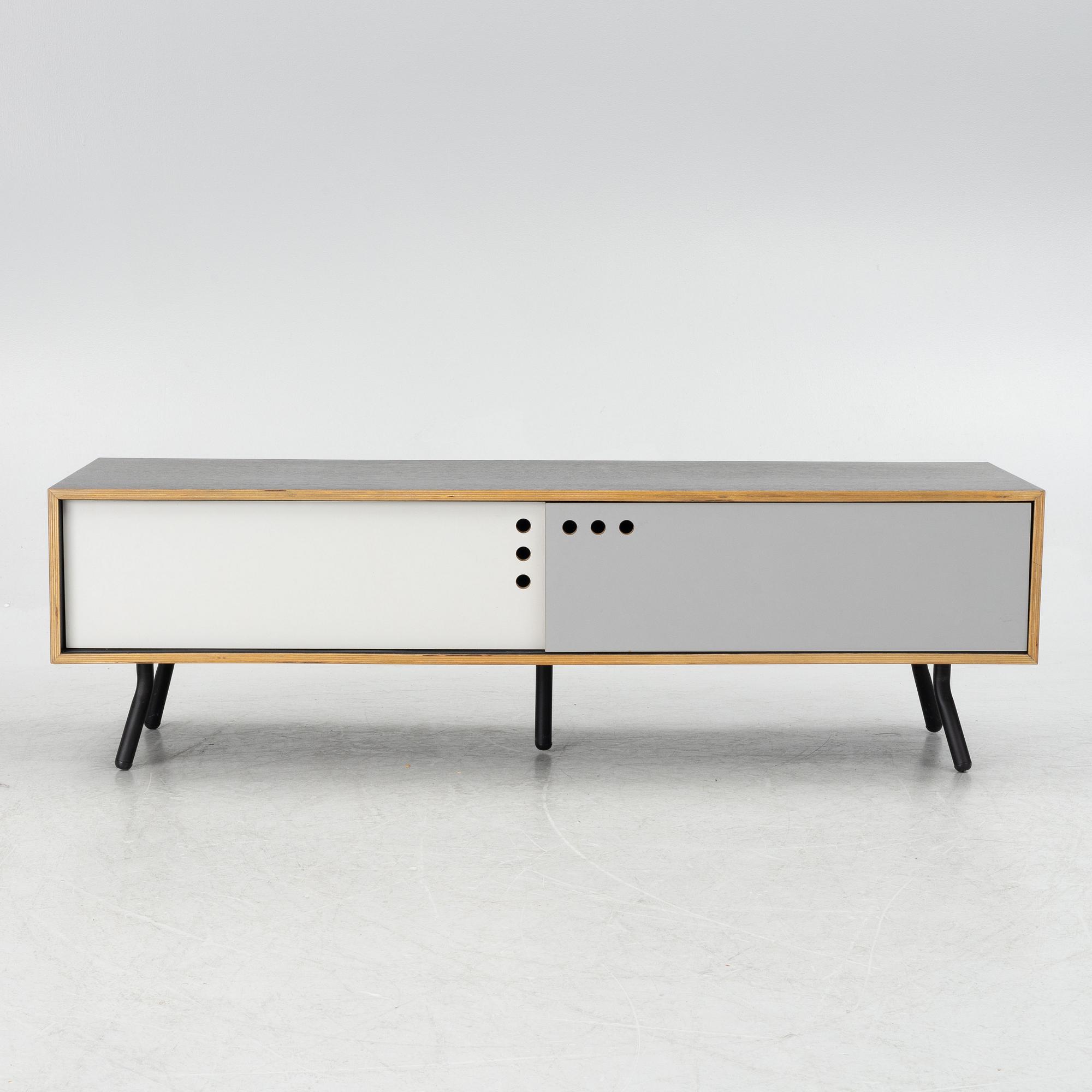 Sideboard, Woud, contemporary.