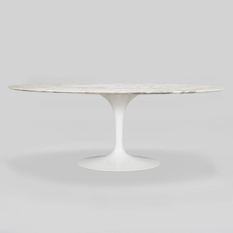 Eero Saarinen, Ruokapöytä, "Tulip", Knoll 2000-luku.
