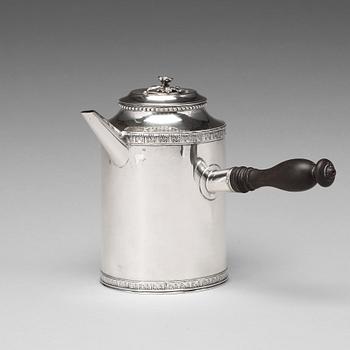 124. A Swedish 18th century silver chocolate-pot, mark of Pehr Zethelius, Stockholm 1767.