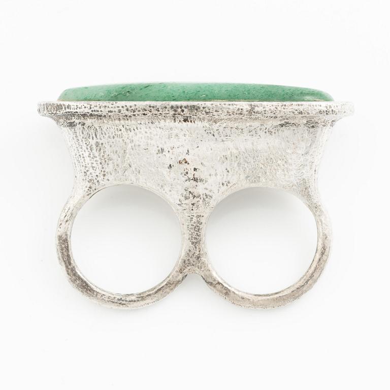 PA Lundahl-Terrs, a ring, silver with quartz, Växjö 1966.