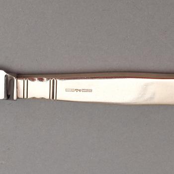 BESTICKSERVISDELAR, mestadels Sverige/England, 1800/1900-tal. Totalvikt ca 735 gram.