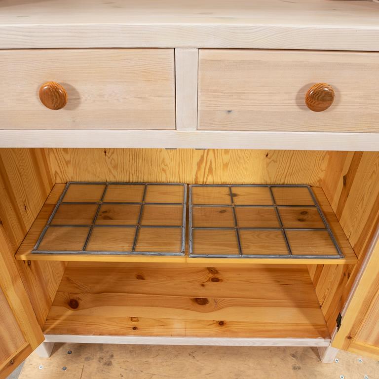A cabinet from the second half of the 20th century.