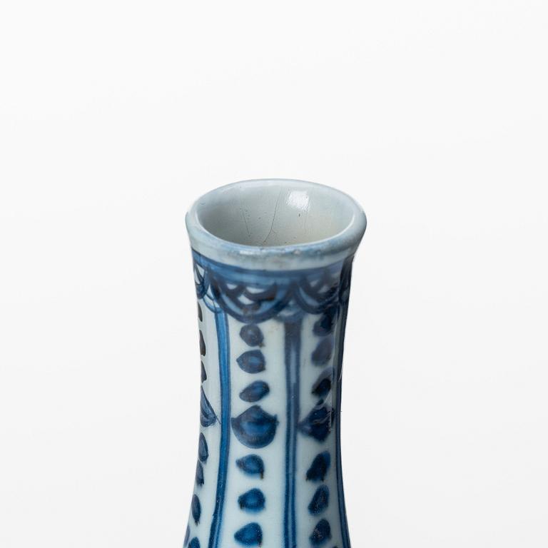 Flaska, kraakporslin. Mingdynastin, Wanli 1572-1620).