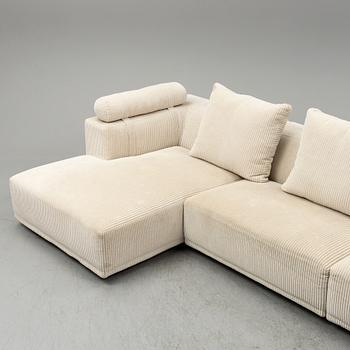 An Eilersen sofa, model Baseline.