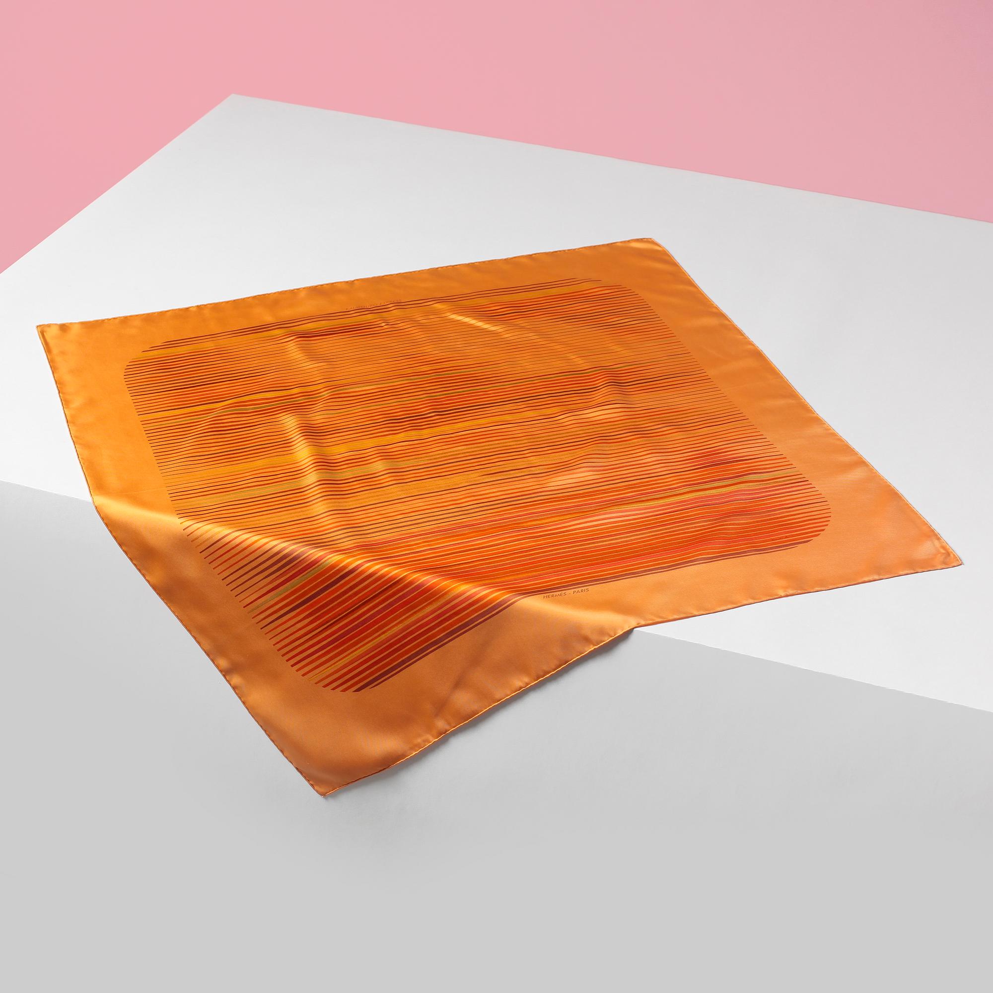 SCARF, "Faubourg Express", Hermès.