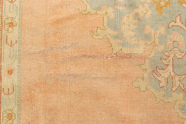 Matta, antik Ushak, 383 x 293 cm.