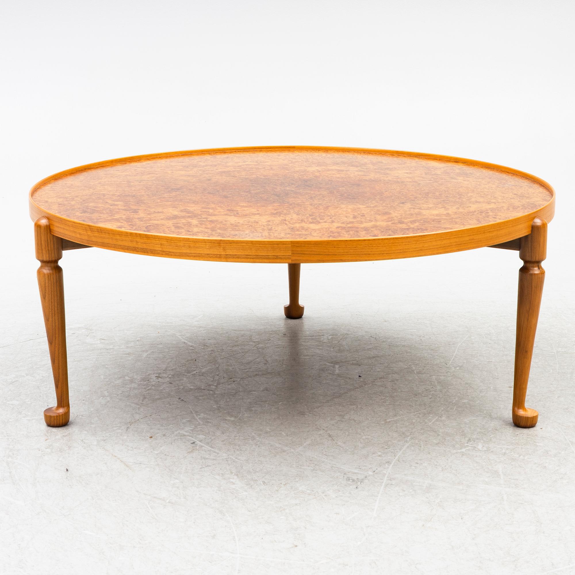 Josef Frank, soffbord, modell 2139, Firma Svenskt Tenn, efter 1985.