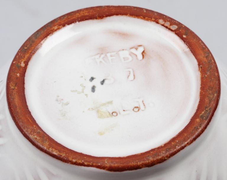 VASER, 2 st. Fajans, Anna-Lisa Thomsson, Upsala-Ekeby.