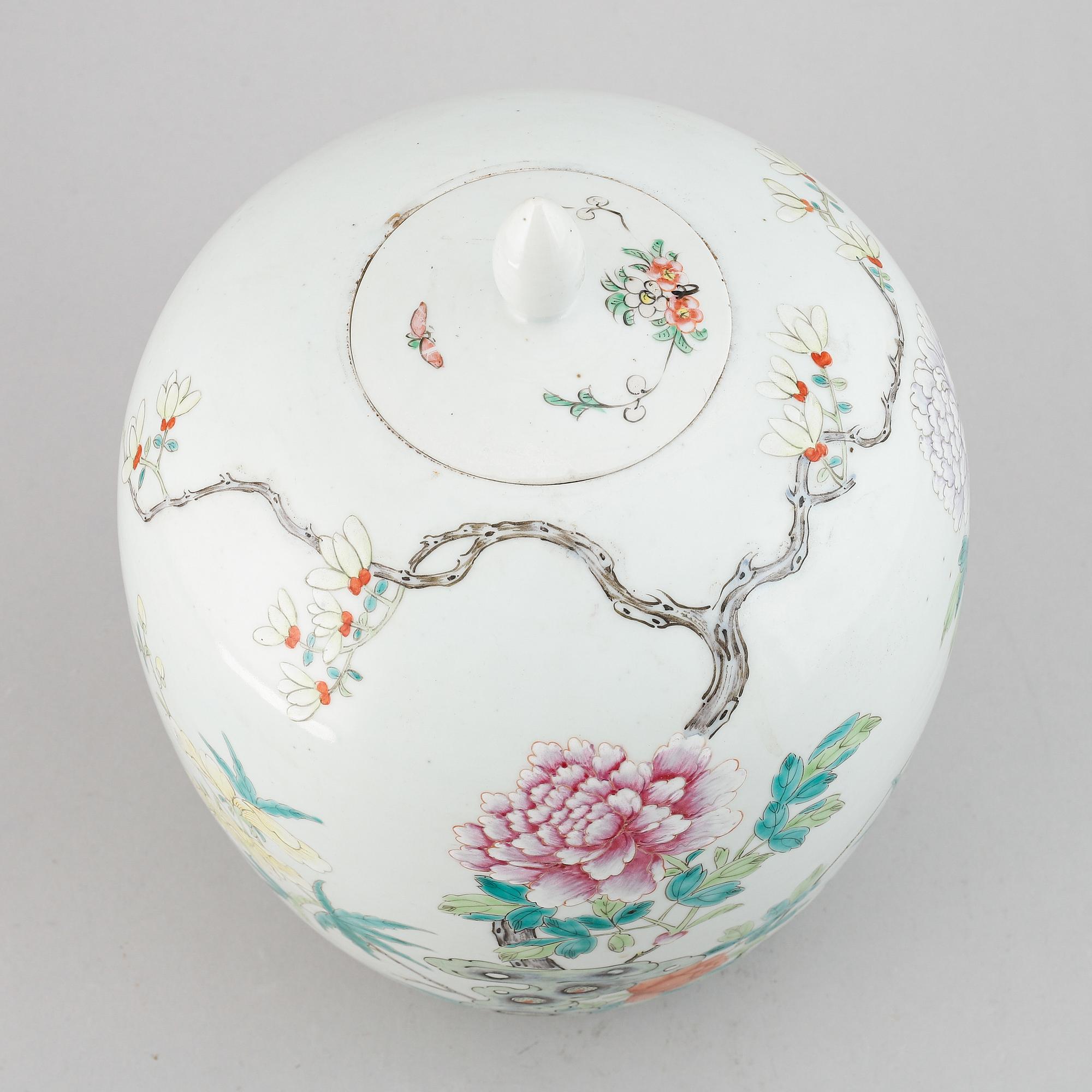A famille rose jar with cover, China, 20th Century.