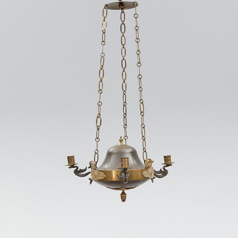 TAKAMPEL, empire, 1800-talets första hälft. Höjd ca 65 cm.