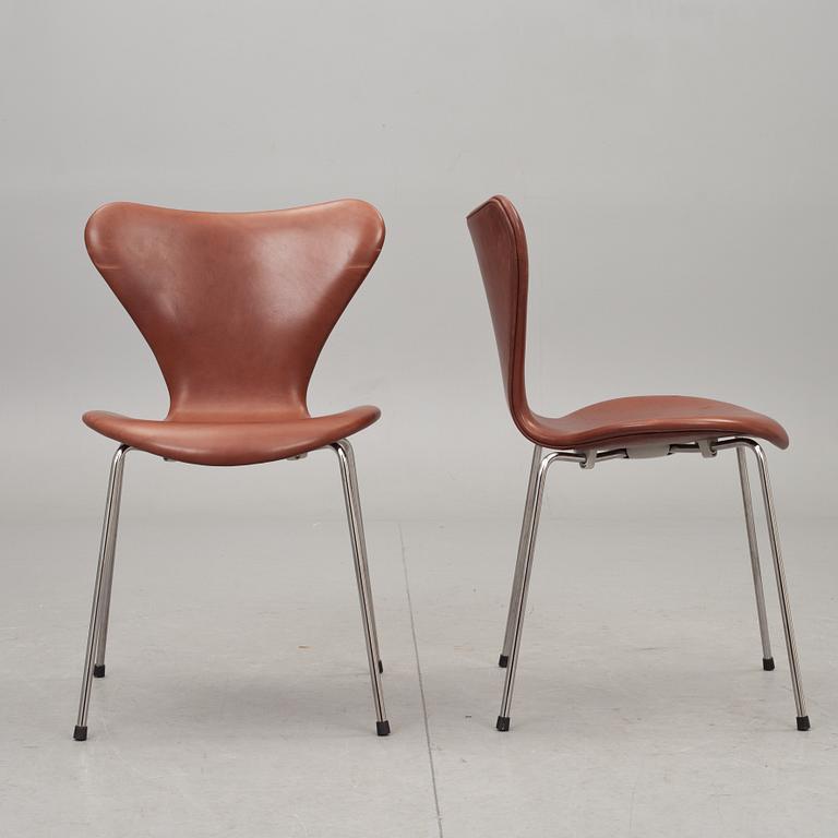 STOLAR, 6 st, "Sjuan", Arne Jacobsen, Fritz Hansen, 1900-tal.