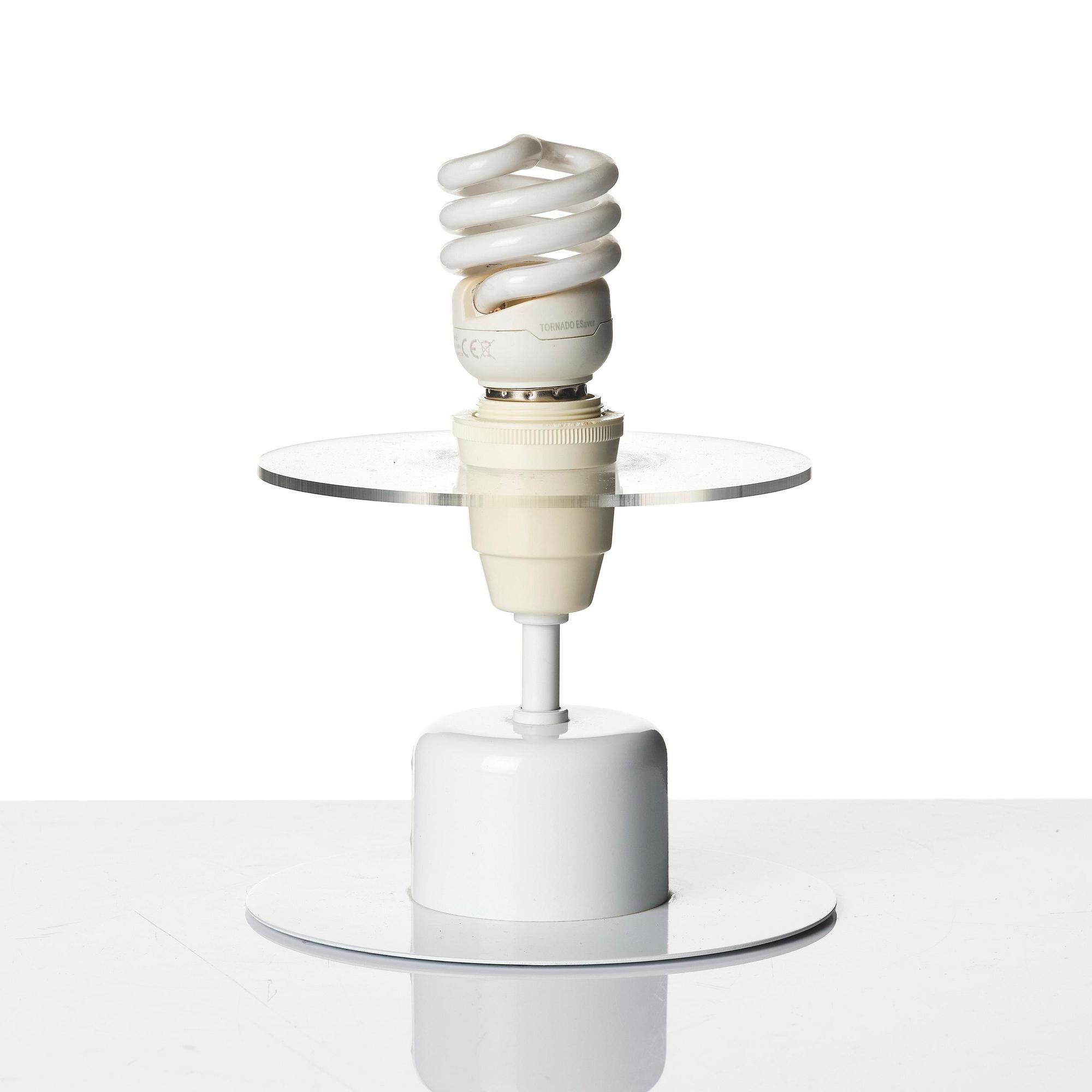 Shiro Kuramata, bordslampa, "Oba-Q", Yamagiwa, Japan, efter 1972.
