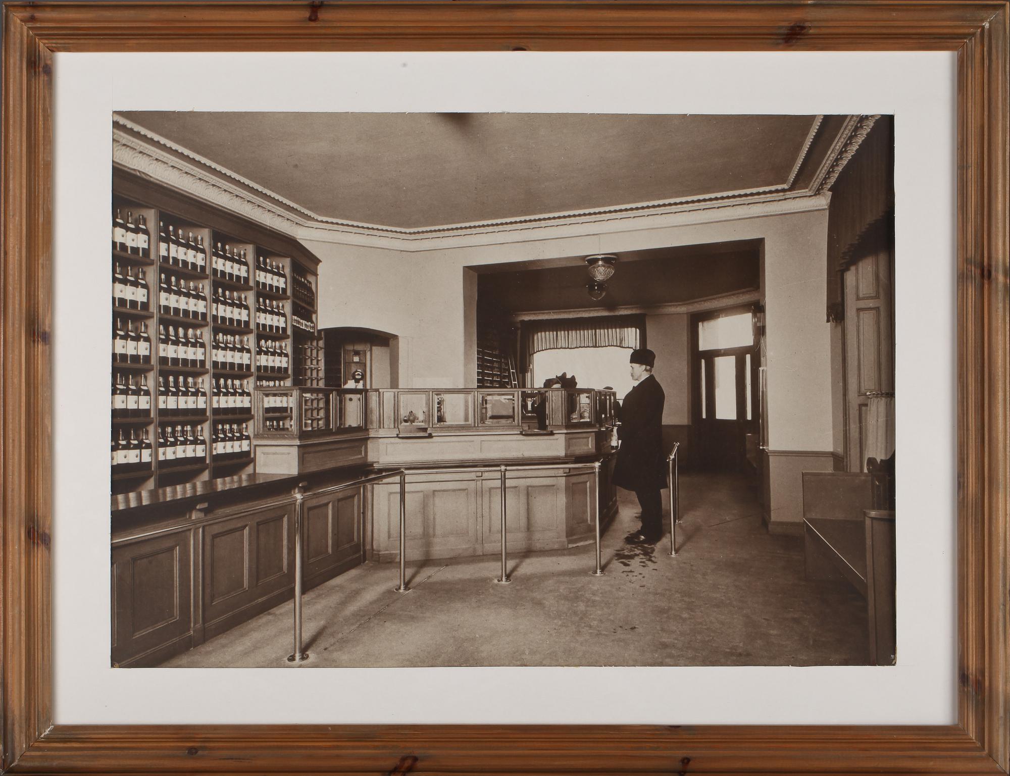 FOTOGRAFIER, 2 st, 1900-tal.
