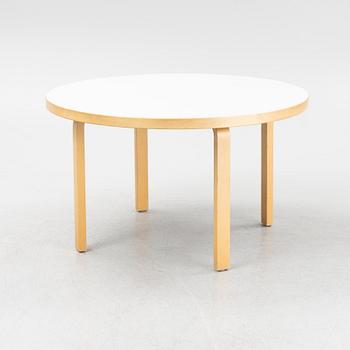 Alvar Aalto, matbord, modell 91, Artek, Finland.
