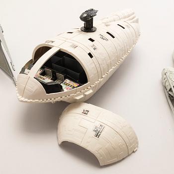 STAR WARS, A set of 10 vehicles Kenner and Palitor 1970's-/90's.