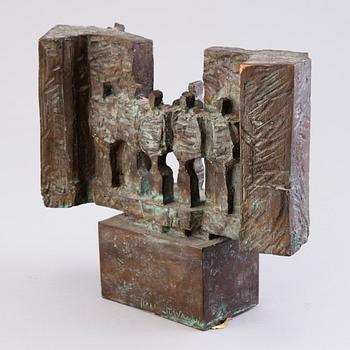 KARI JUVA, a bronze sculpture, signed and dated -84.