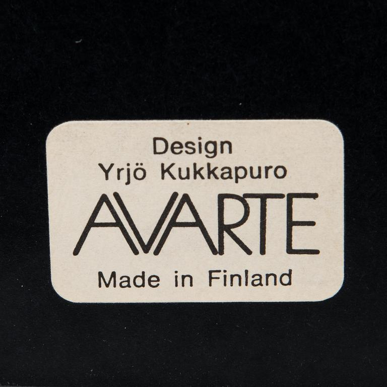 A pair of 1980s A500-series Armchairs and an ottoman by Yrjö Kukkapuro, Avarte, Finland.
