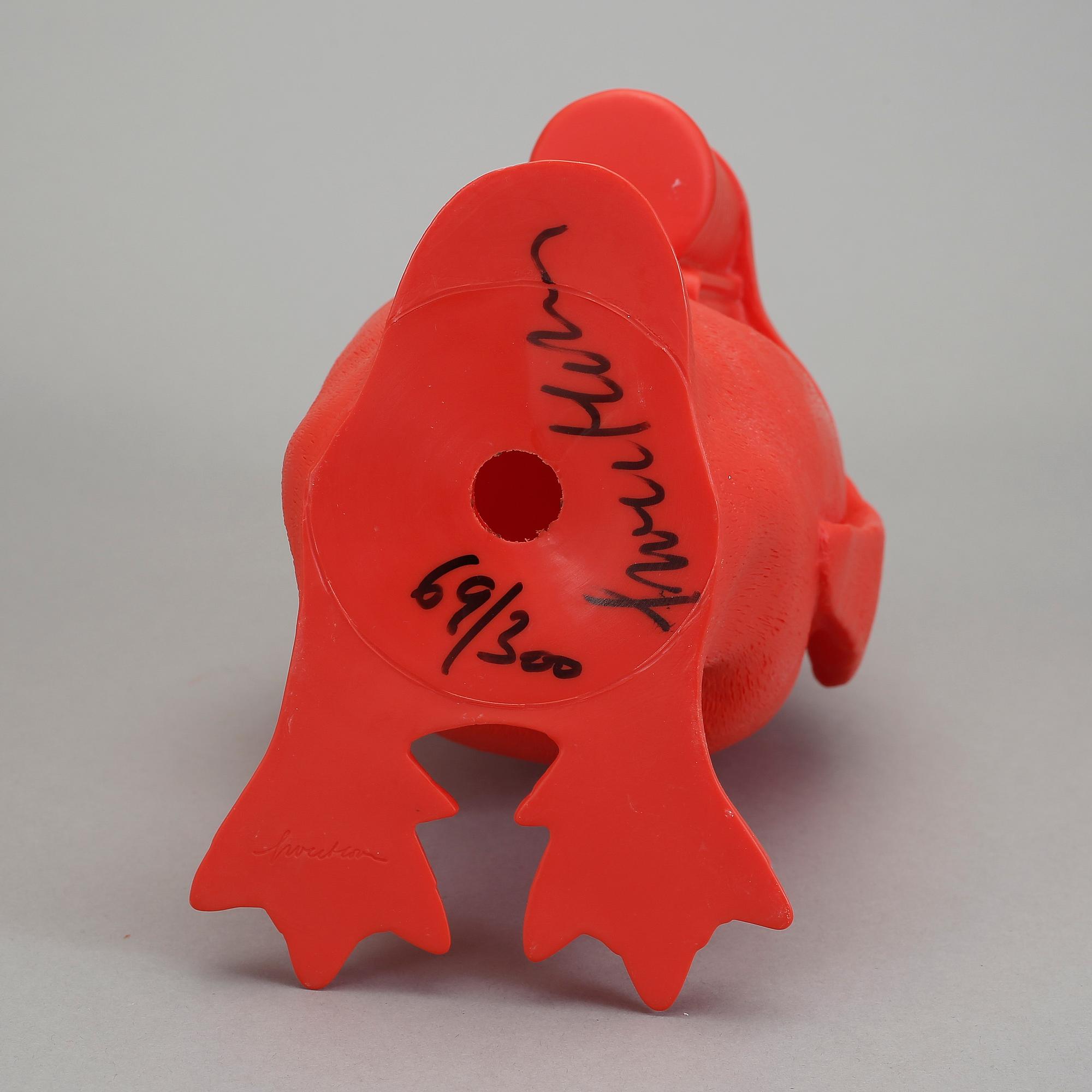 WILLIAM SWEETLOVE, skulptur, plast, signerad och numrerad 69/300.