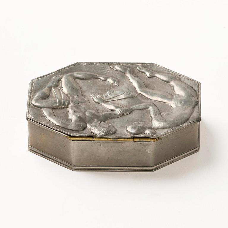 A Swedish Grace pewter box, Herman Bergman konstgjuteri, Stockholm, 1930.