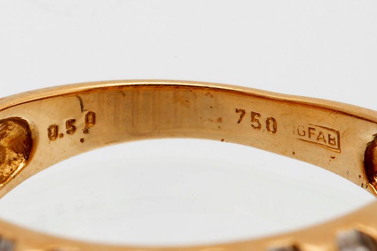 RING 18K guld med briljanter ca 0,40 ct totalt.