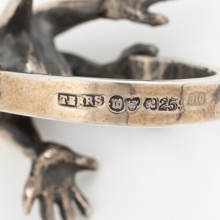 PA Lundahl-Terrs, two rings, silver, Växjö 1976.