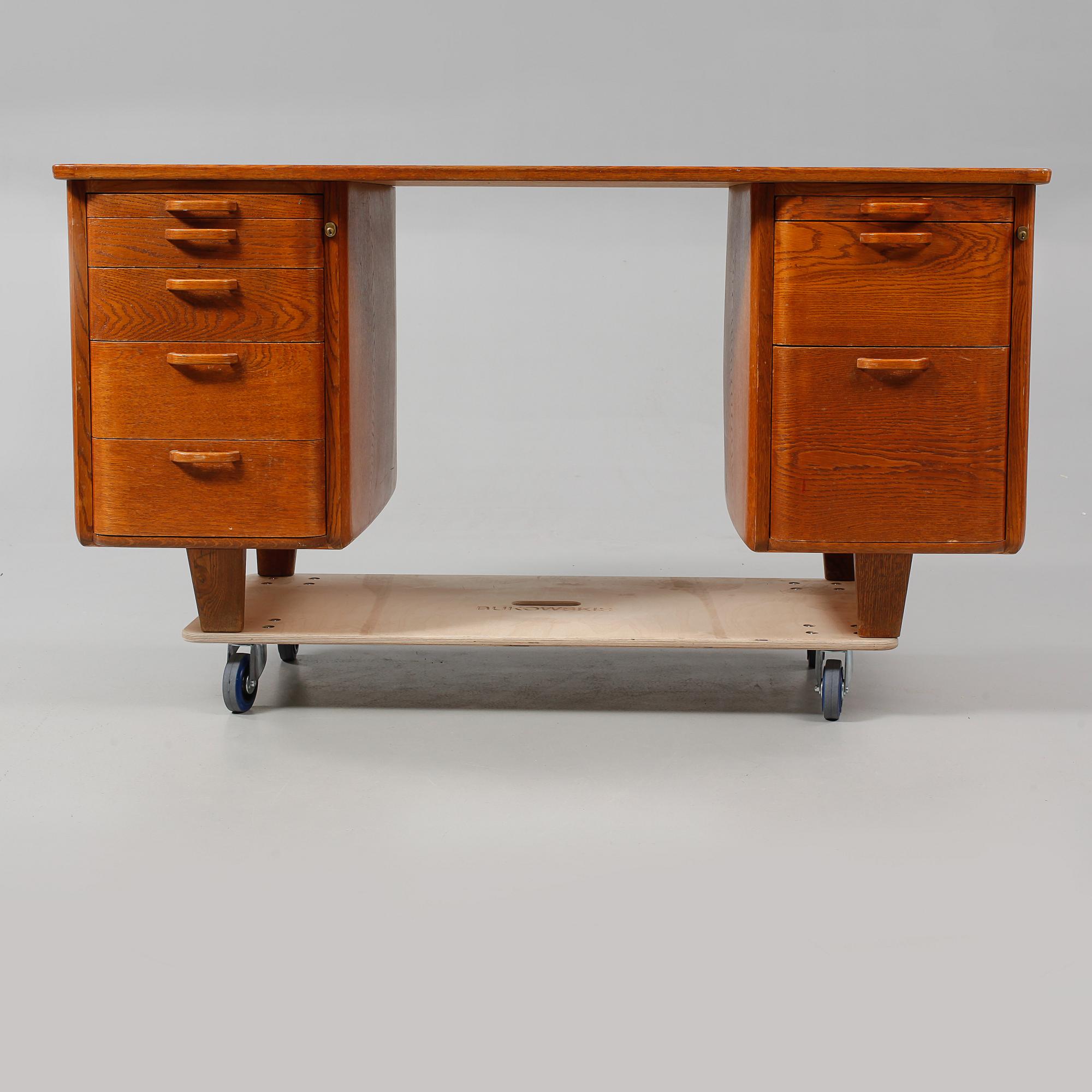 SKRIVBORD, Facit, Åtvidaberg, omkring 1900-talets mitt.