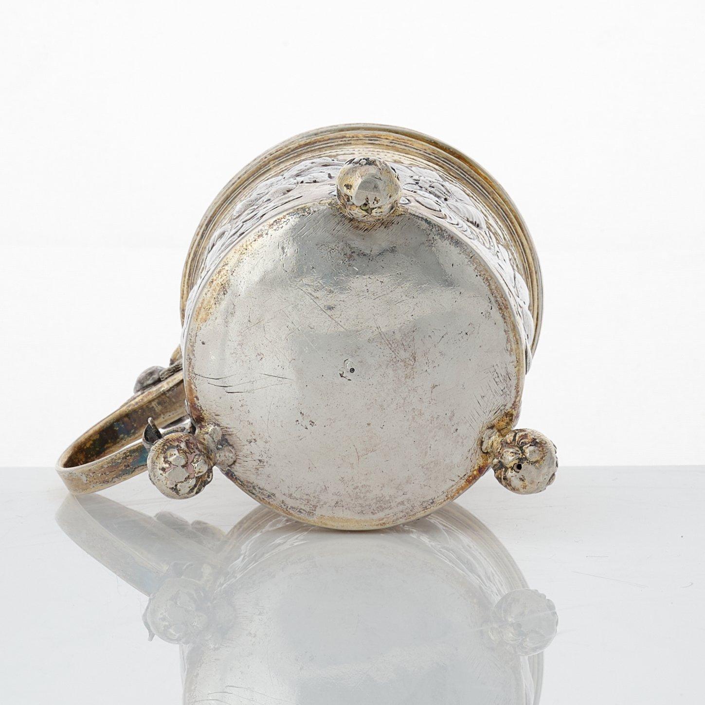 Johan Ståhle, miniatyrdryckeskanna, silver, (verksam i Stockholm 1677-1687 (1694)). Barock.