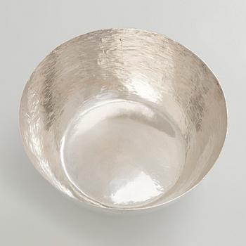 Tapio Wirkkala, malja, sterlinghopeaa, Kultakeskus, Hämeenlinna 1970.