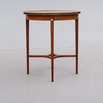 BORD, gustaviansk stil, 1900-talets första hälft.