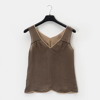 Bottega Veneta, a silk top, size 40.