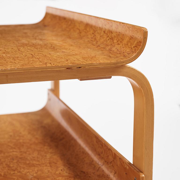 Alvar Aalto, a table model "75", Svenska Artek, Hedemora, 1946-56.