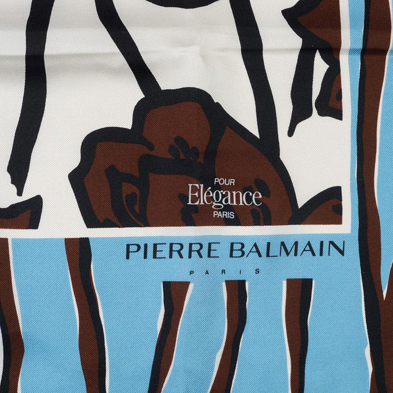 Pierre Balmain, scarf.