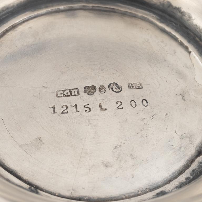 Bowl CG Hallberg 1928 and cigarette case K Anderson 1910 silver.