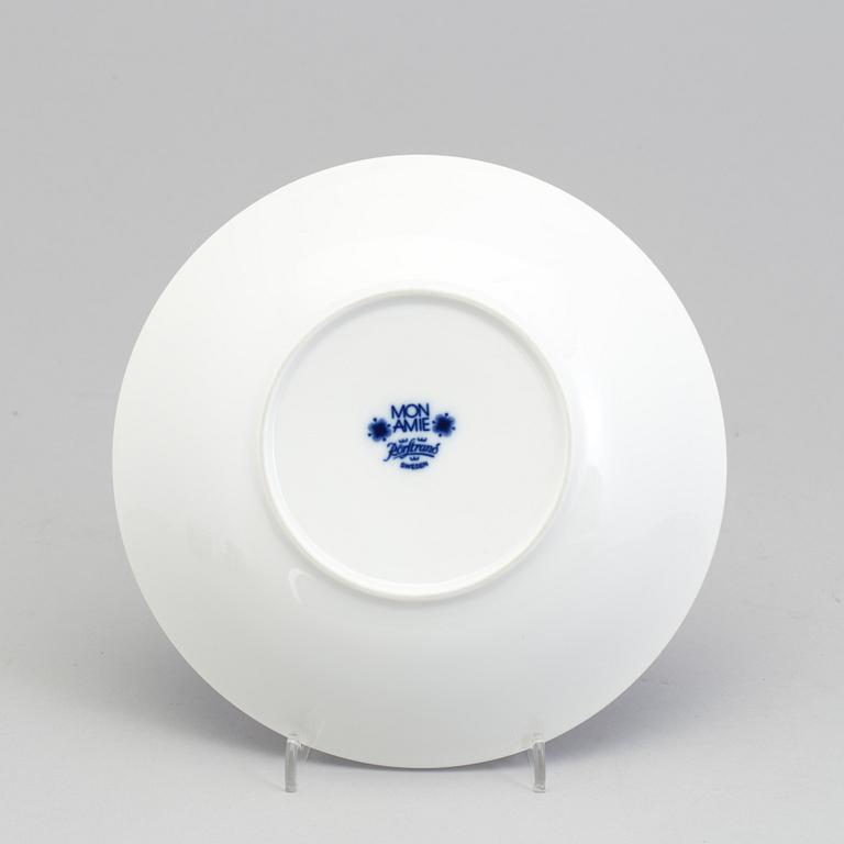 MARIANNE WESTMAN, servisdelar, ca 45 st, porslin, "Mon Amie", Rörstrand.