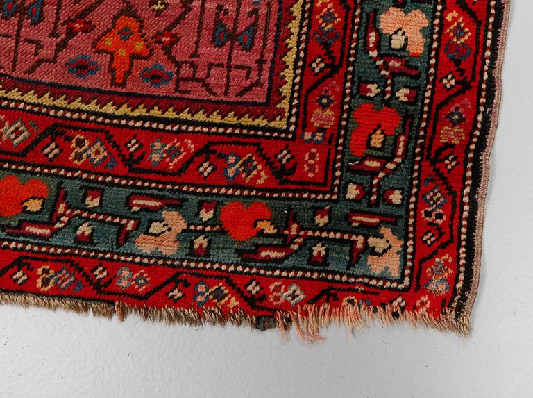 MATTA, Farahan, old/semiantik, 340 x 175 cm.
