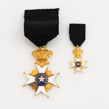 Nordstjärneorden, riddartecken 18 k guld och emalj, samt miniatyr, CF Carlman Stockholm.