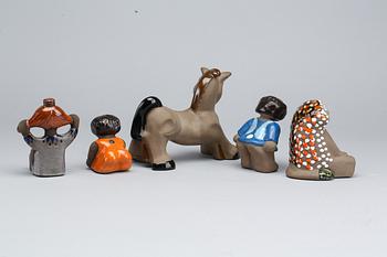 FIGURINER, 5 st, lergods, Upsala- Ekeby.