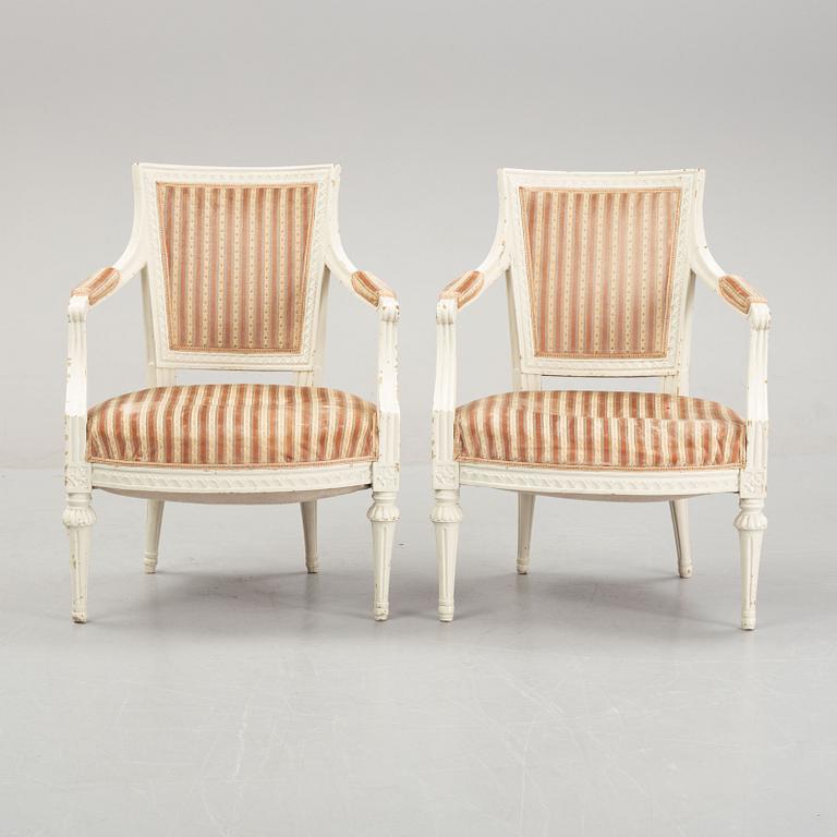 A pair of Gustavian armchairs attributed to Johan Erik Höglander, Stockholm (1750-1813).