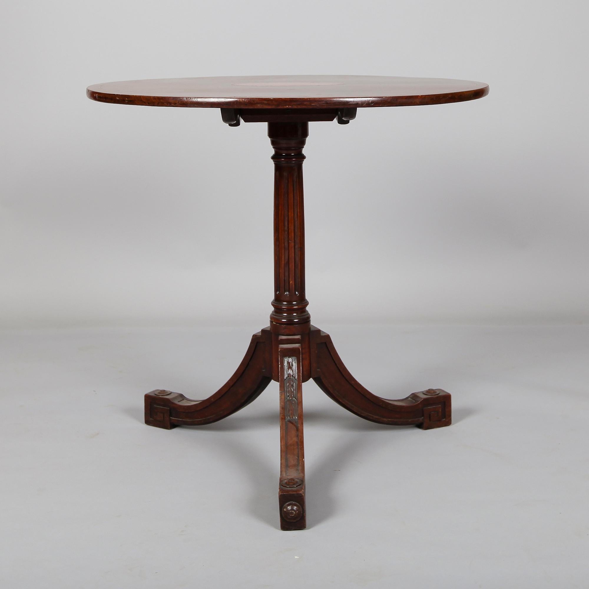 FÄLLBORD, 1800-talets första hälft.