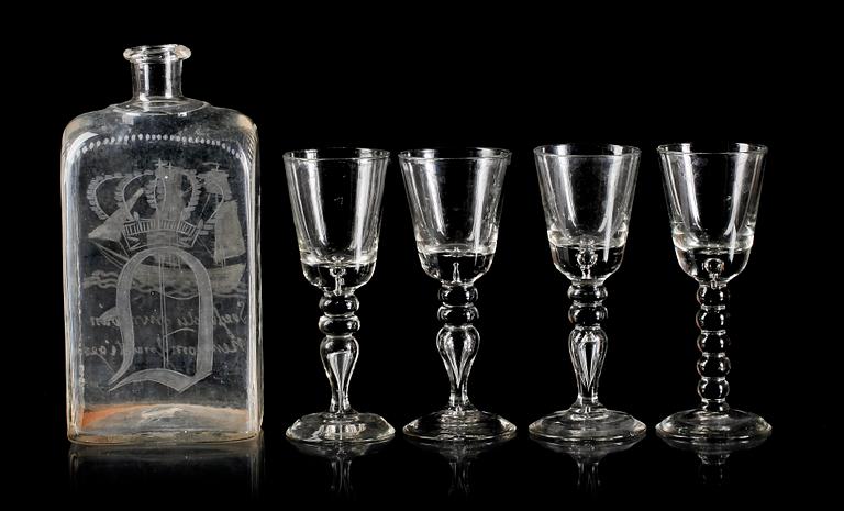 GLAS, 4 st, samt KARAFF, glas, 1800-tal.