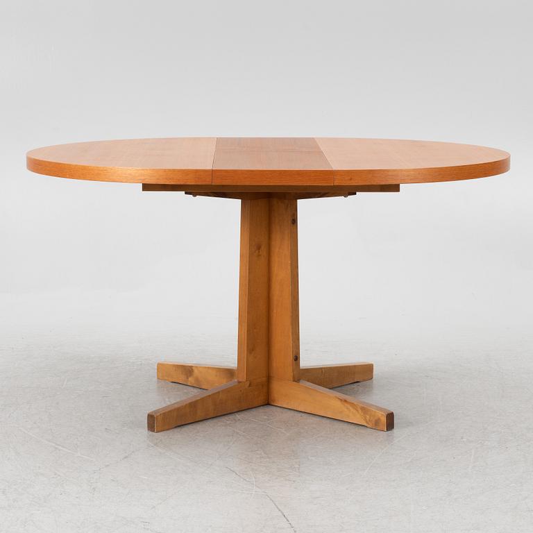 A dining table, second half of the 20th century.