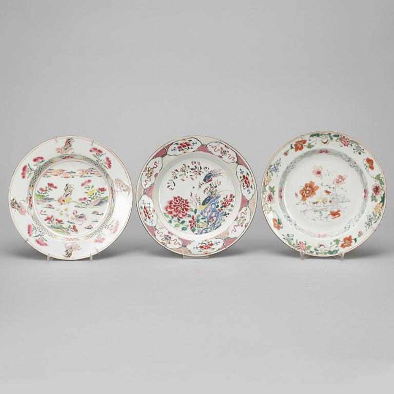 TALLRIKAR, 5+1 st, porslin, Kina, Qianlong, 1700-tal.