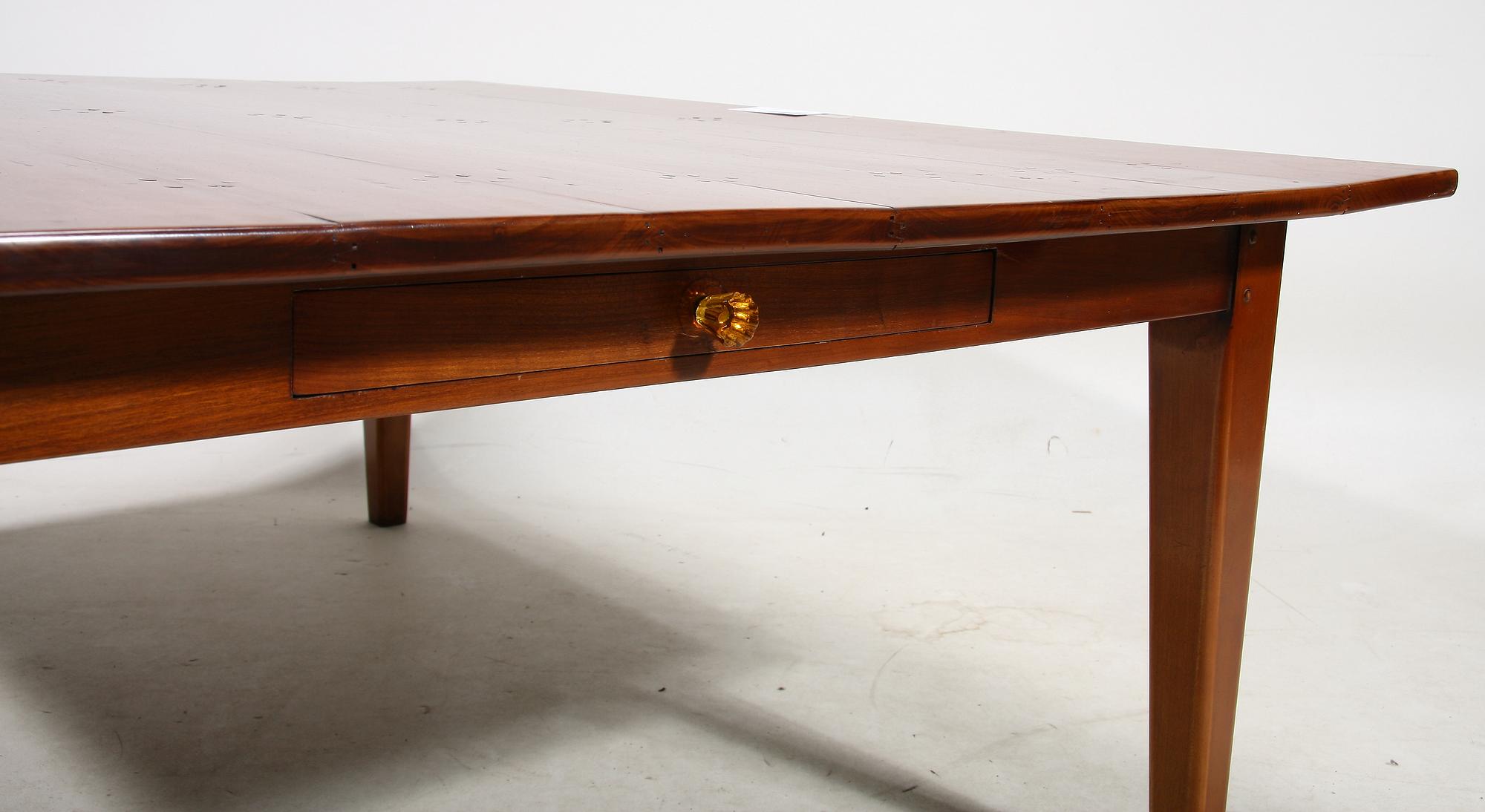 SOFFBORD, engelsk stil, inköpt på George Hencher, 2009.